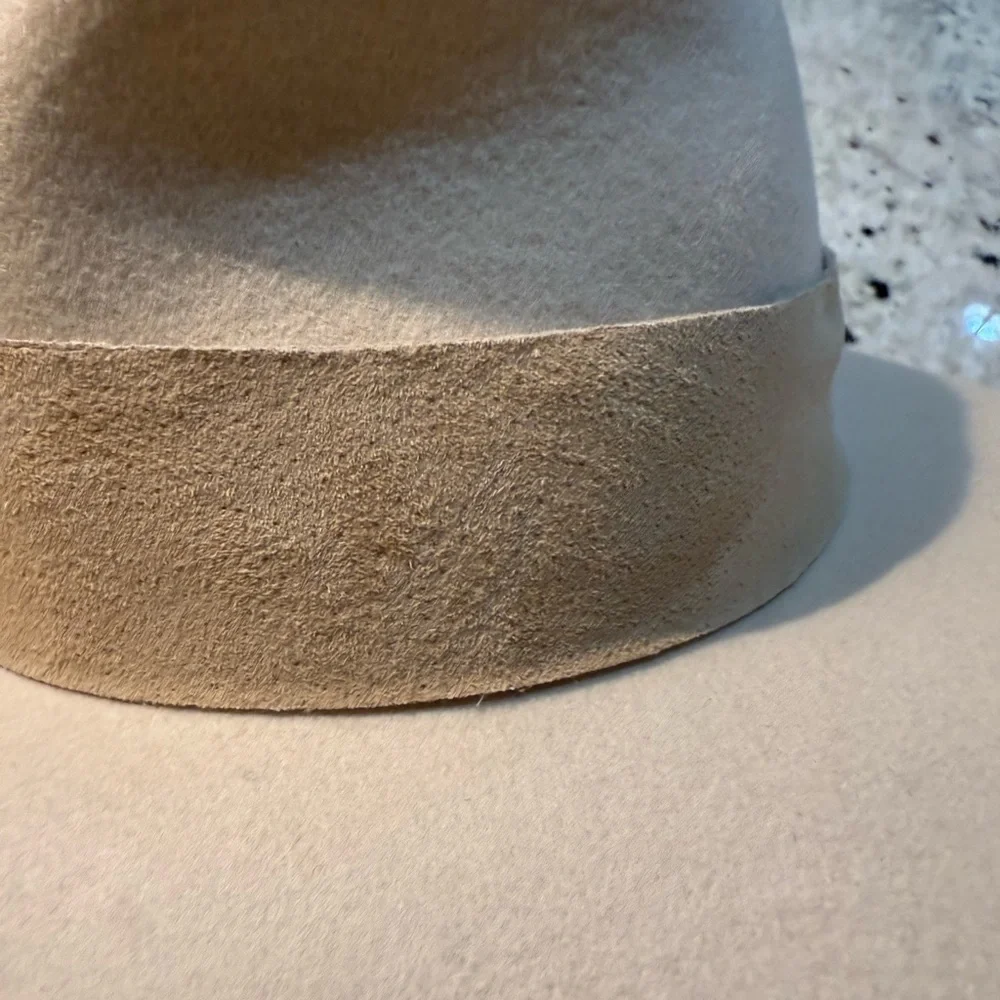 Wyeth Dylan Fedora Wool Felt Light Oatmeal Hat Size SM